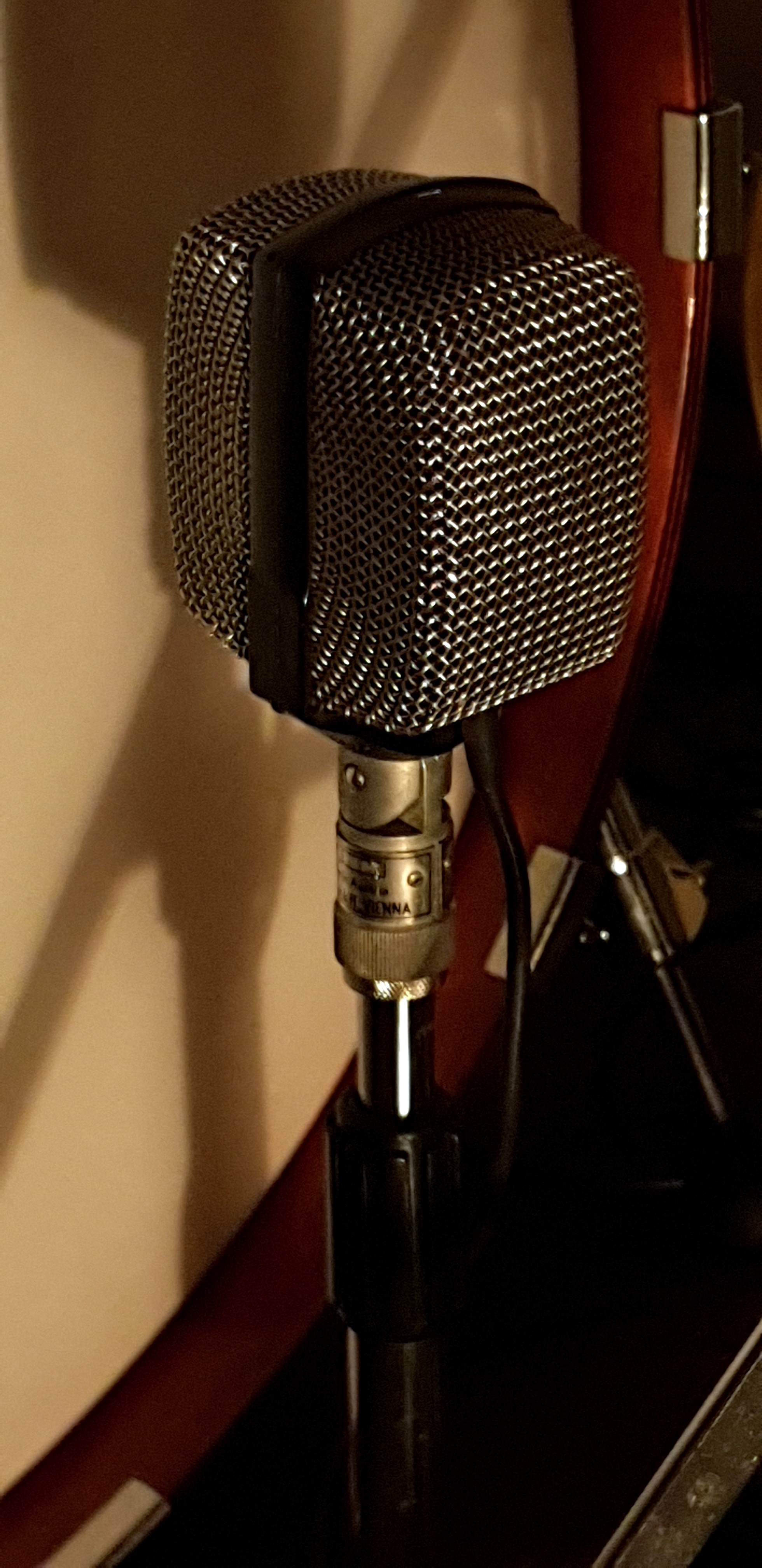 AKG D12 Microphone